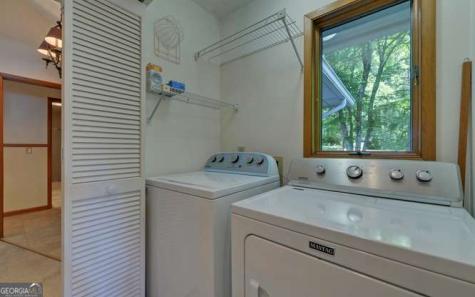 561 Longview Drive Hiawassee GA 30546