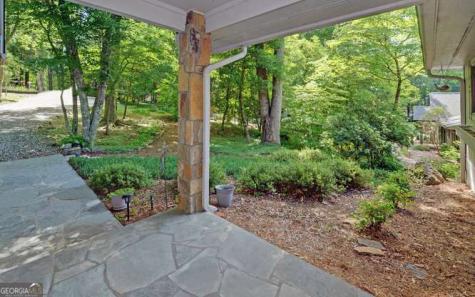 561 Longview Drive Hiawassee GA 30546