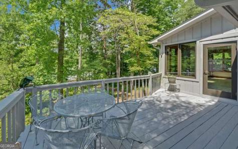 561 Longview Drive Hiawassee GA 30546