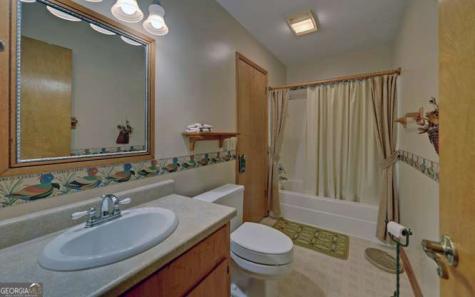 561 Longview Drive Hiawassee GA 30546