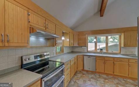 561 Longview Drive Hiawassee GA 30546