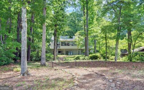 561 Longview Drive Hiawassee GA 30546