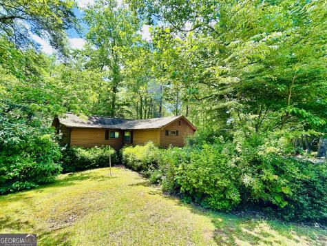 1815 Canoe Creek Drive Hiawassee GA 30546