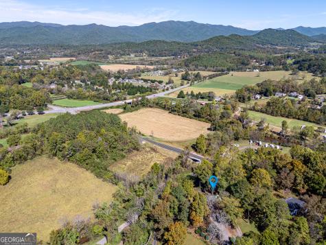 201 Primose Lane Hayesville NC 28904