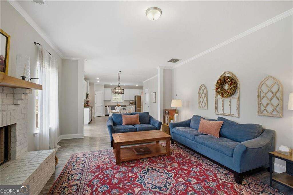 17 Four Feathers Lane NE Rydal GA 30171