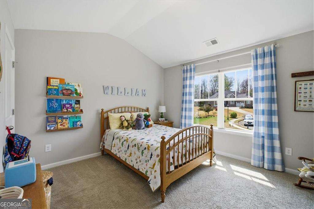 17 Four Feathers Lane NE Rydal GA 30171