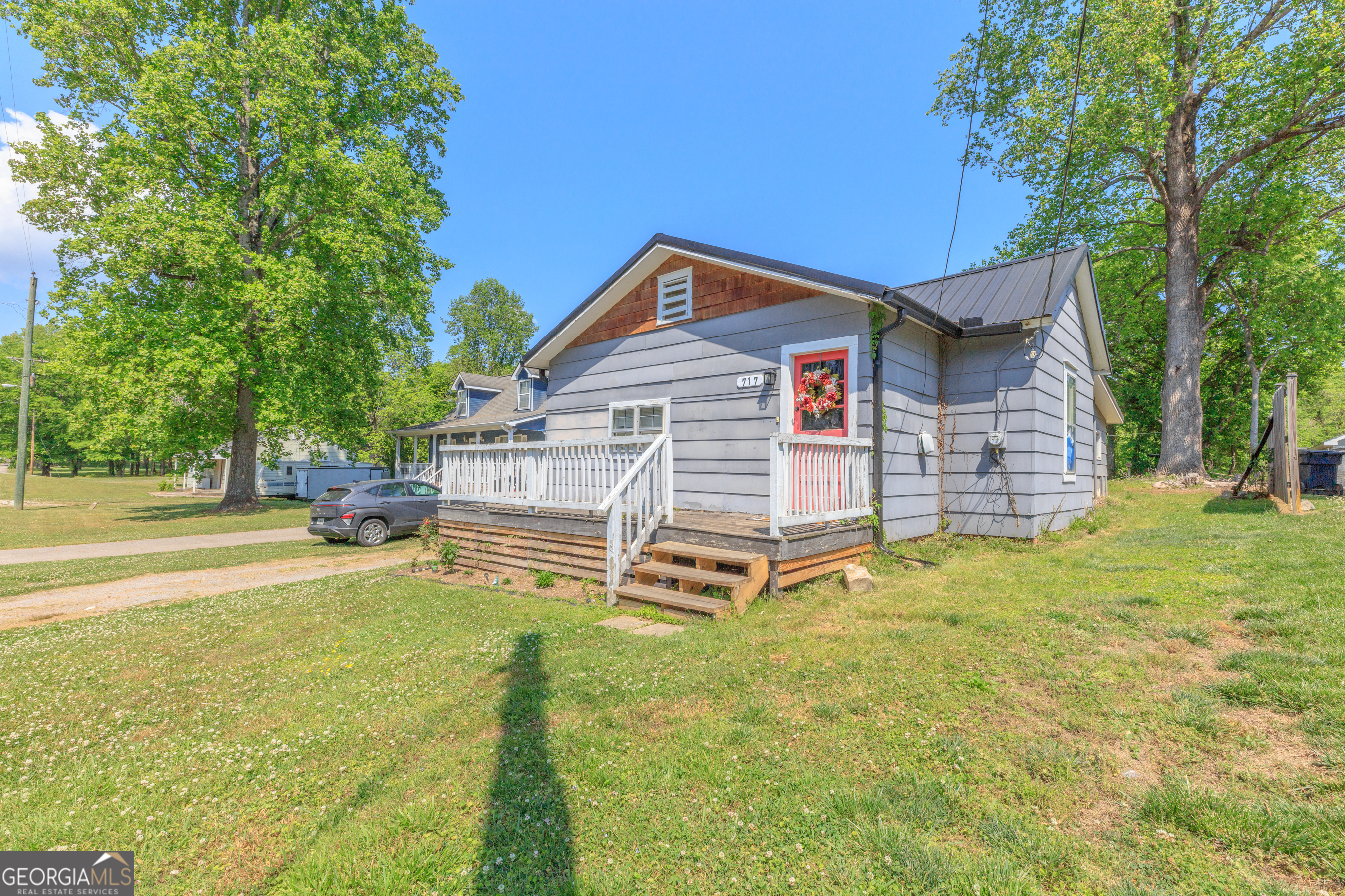 717 W 12th Street Chickamauga GA 30707
