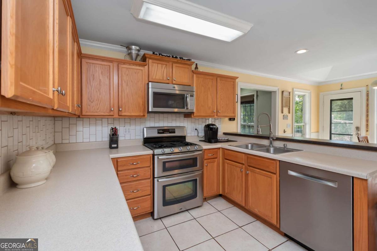 80 Creekside Road Hogansville GA 30230
