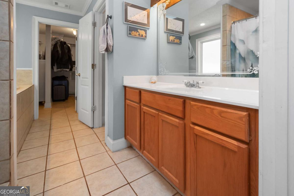 80 Creekside Road Hogansville GA 30230