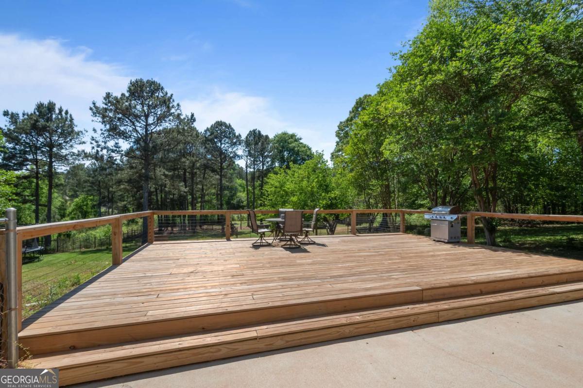 80 Creekside Road Hogansville GA 30230