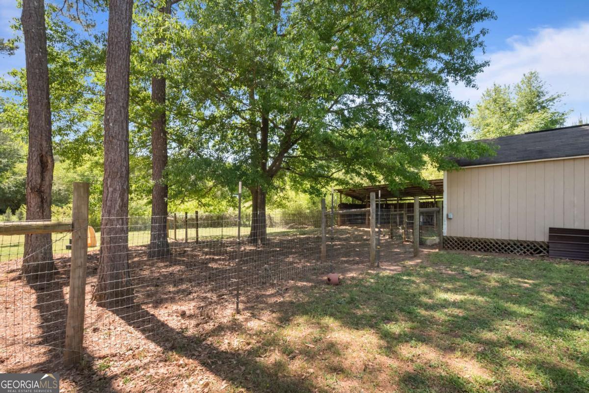 80 Creekside Road Hogansville GA 30230