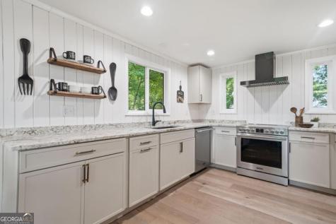 1220 Walnut Ridge Ellijay GA 30536
