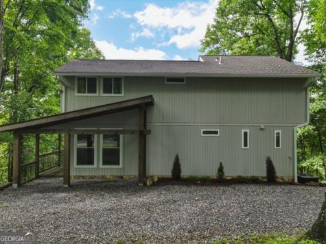 1220 Walnut Ridge Ellijay GA 30536