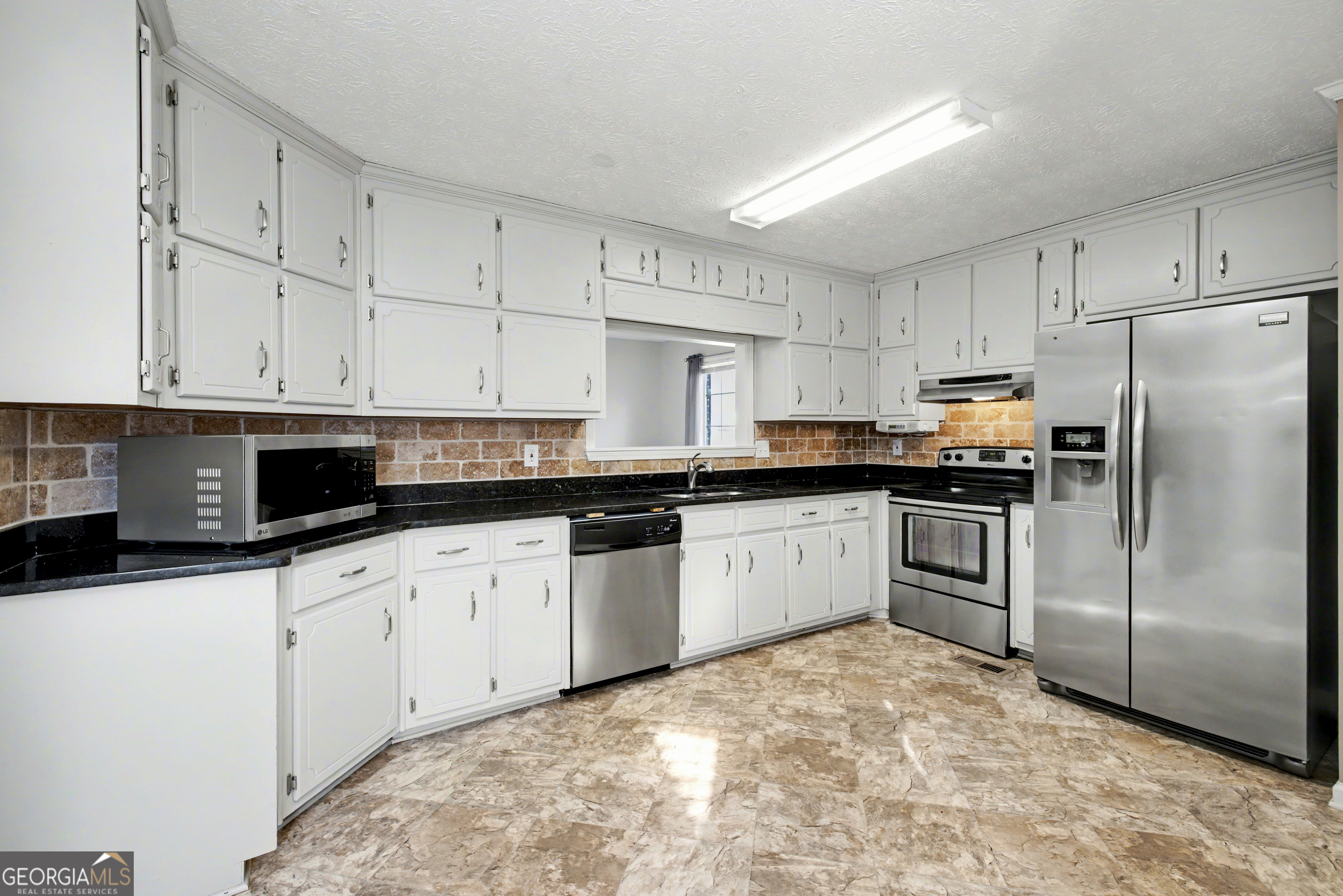130 Cornwallis Way Fayetteville GA 30214