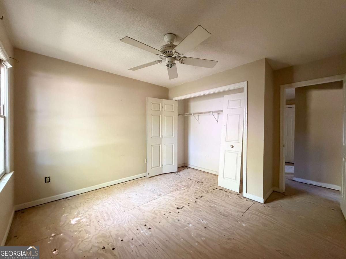 5271 Oglethorpe Court Powder Springs GA 30127