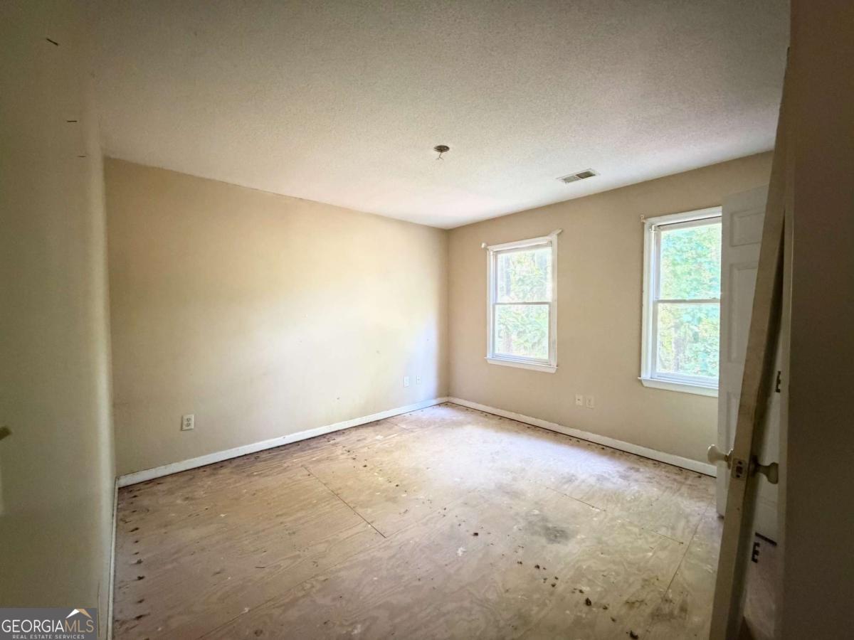 5271 Oglethorpe Court Powder Springs GA 30127