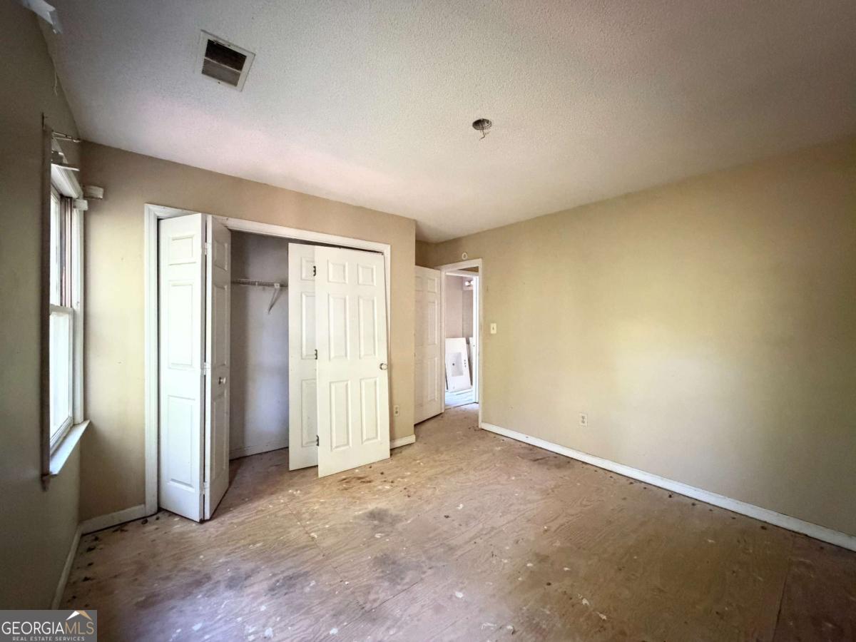 5271 Oglethorpe Court Powder Springs GA 30127
