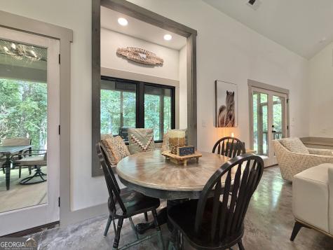 399 Jim Mccrackin Clayton GA 30525