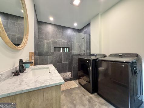 399 Jim Mccrackin Clayton GA 30525