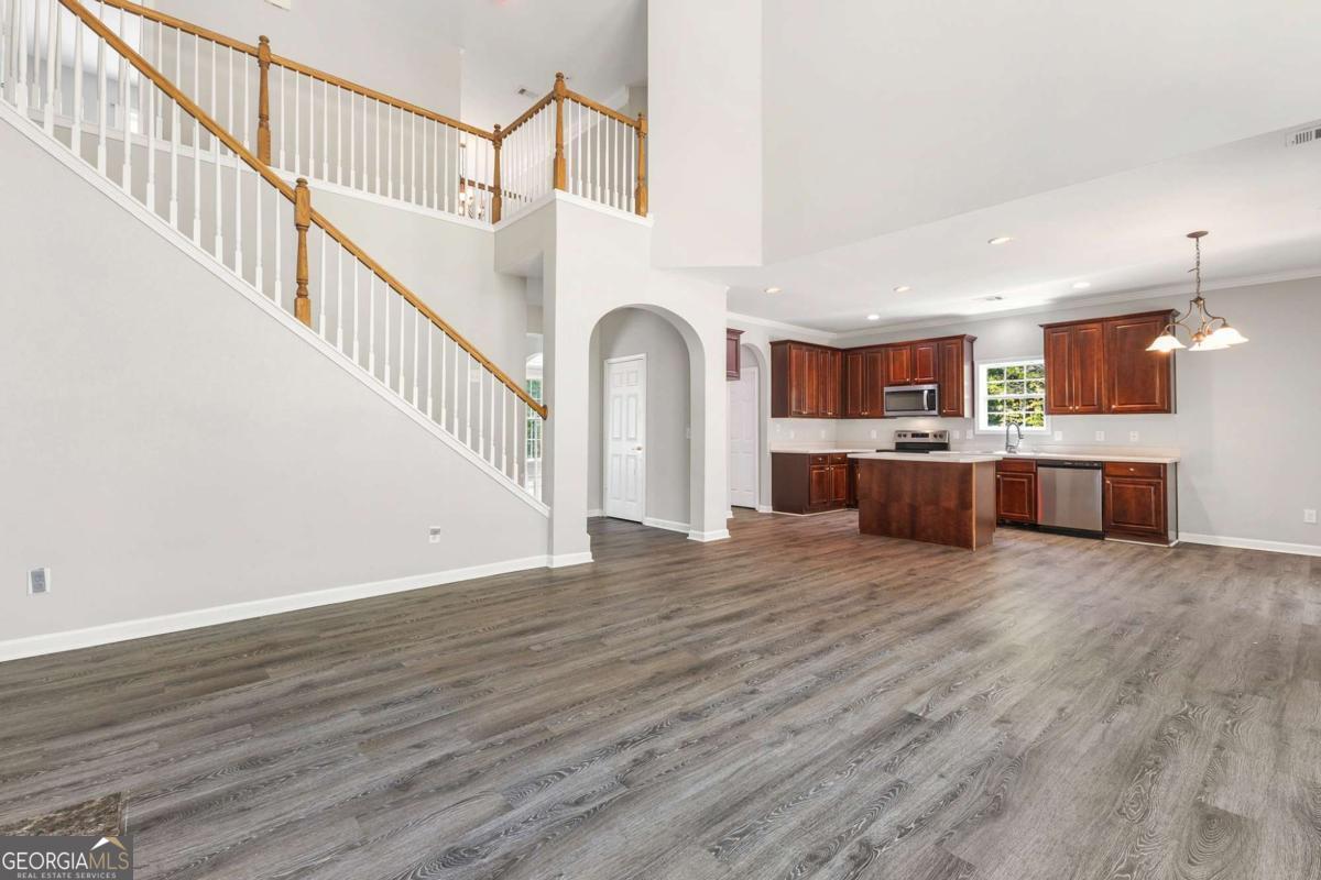 3713 The Great Drive Atlanta GA 30349