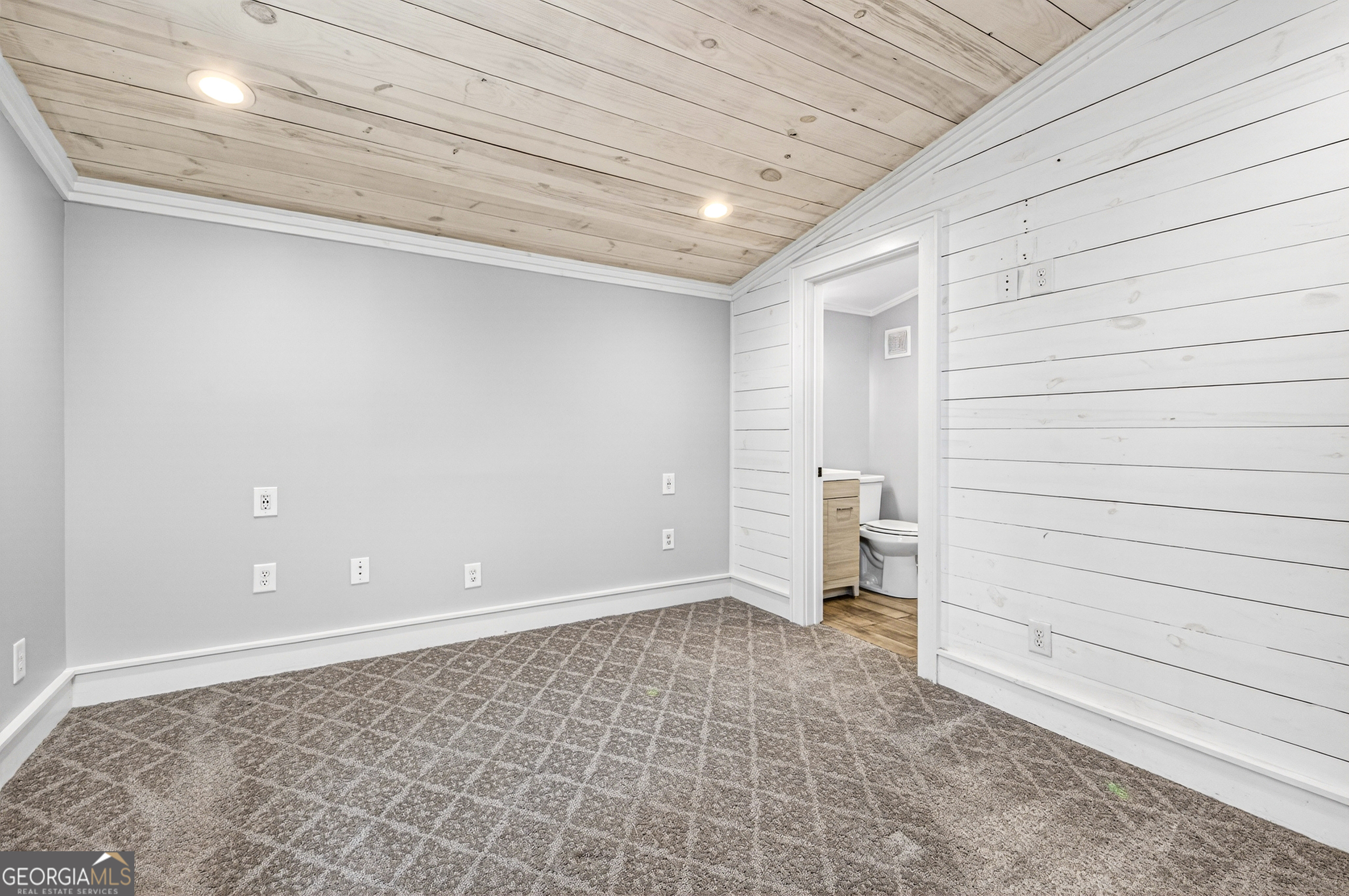 327 Polly Gap Road Clayton GA 30525