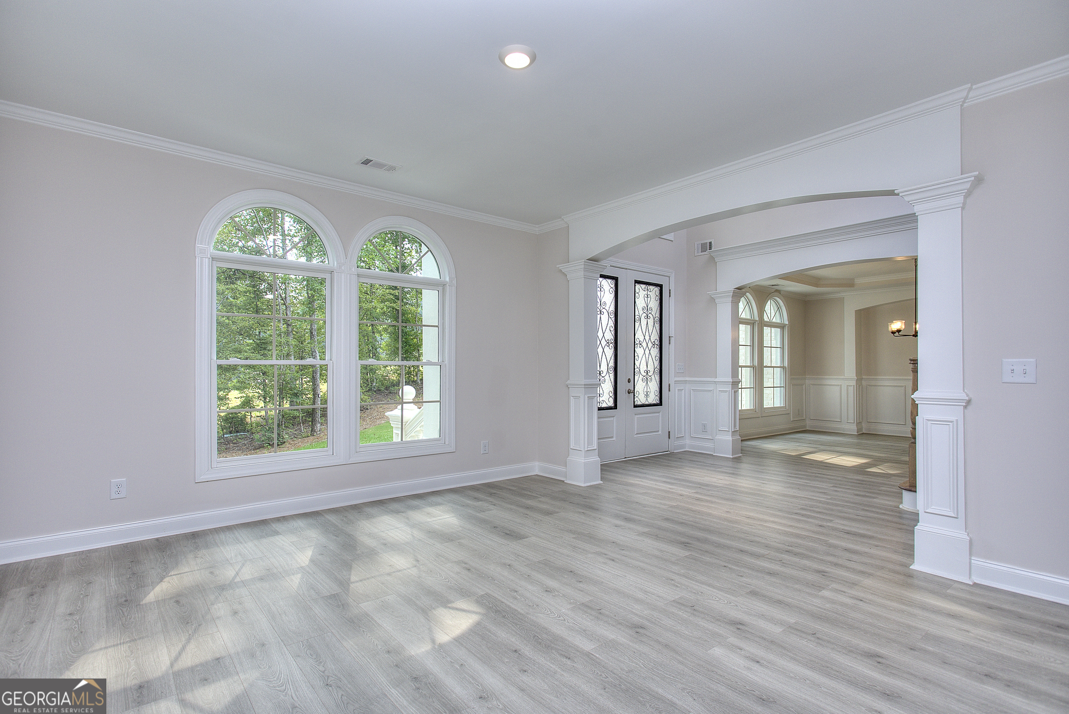 2010 Fontainbleau Drive Conyers GA 30094