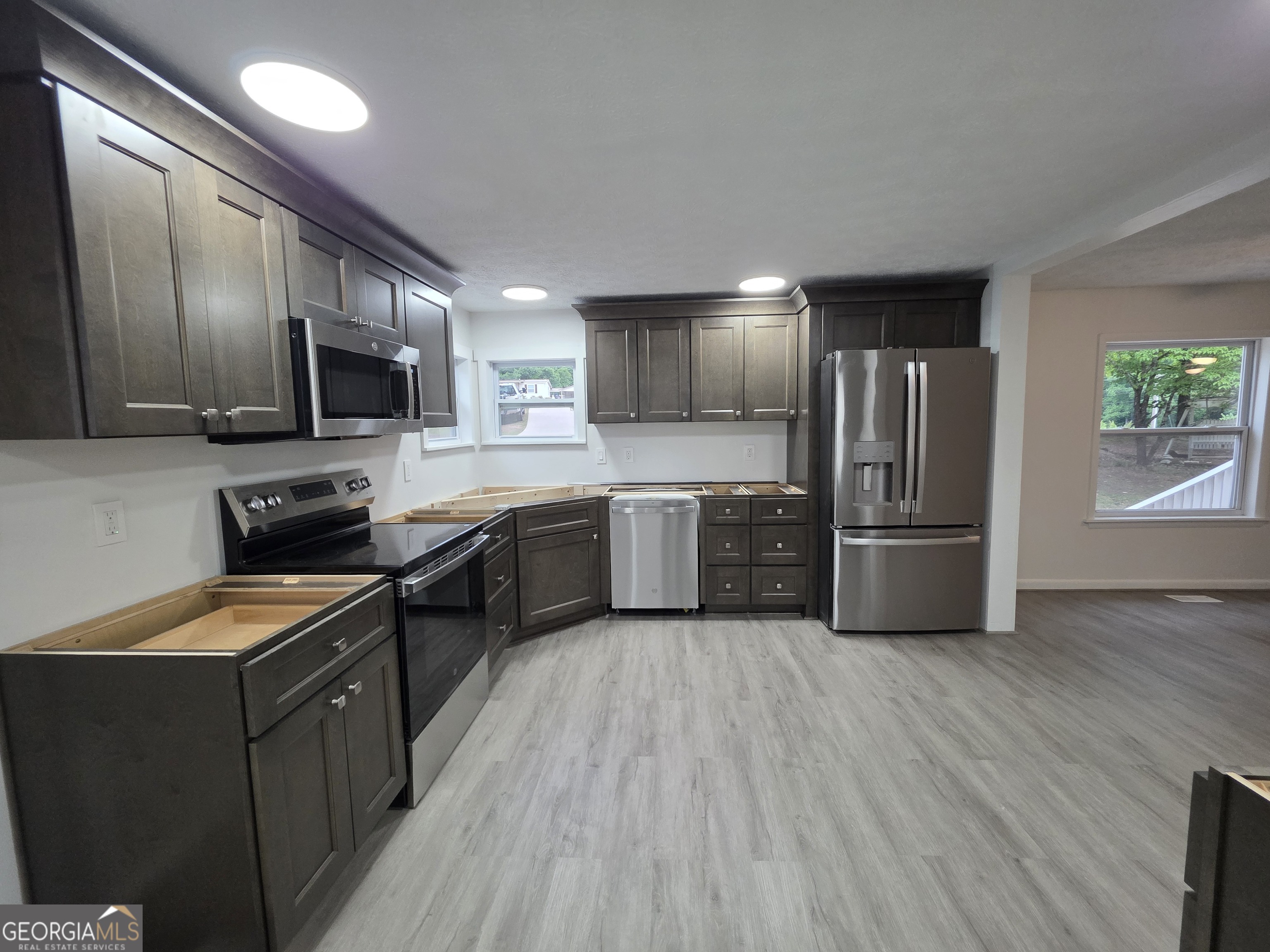 47 Forest Lake Road Pendergrass GA 30567