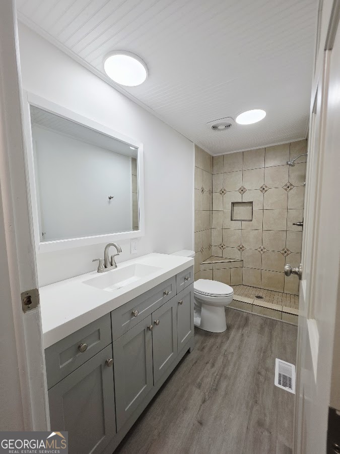 47 Forest Lake Road Pendergrass GA 30567