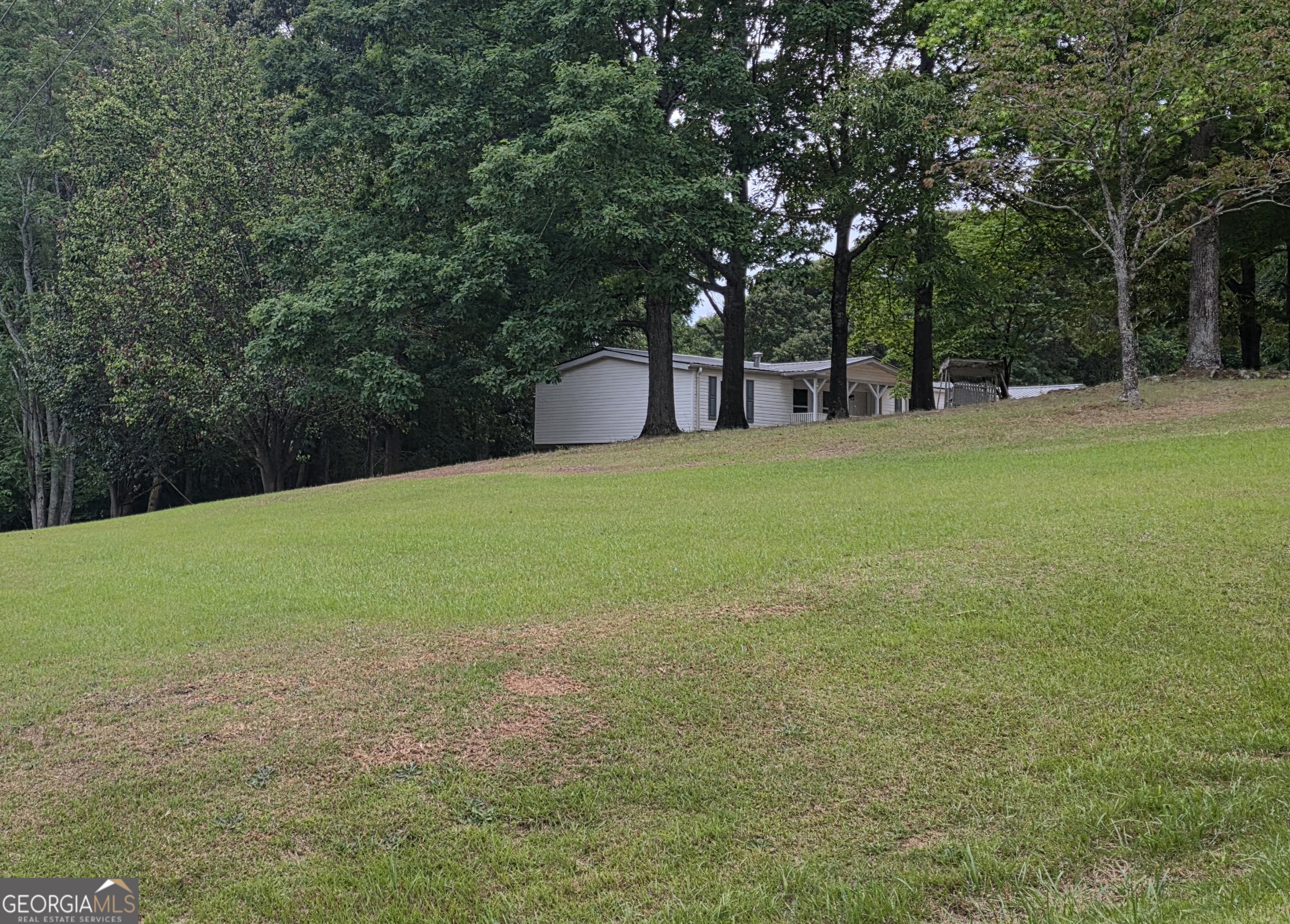 47 Forest Lake Road Pendergrass GA 30567