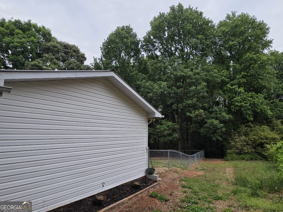 47 Forest Lake Road Pendergrass GA 30567