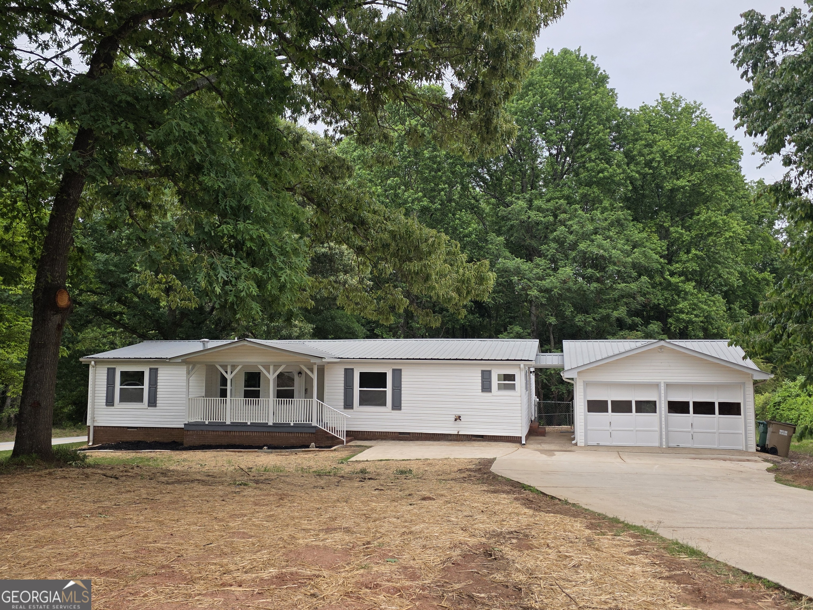 47 Forest Lake Road Pendergrass GA 30567