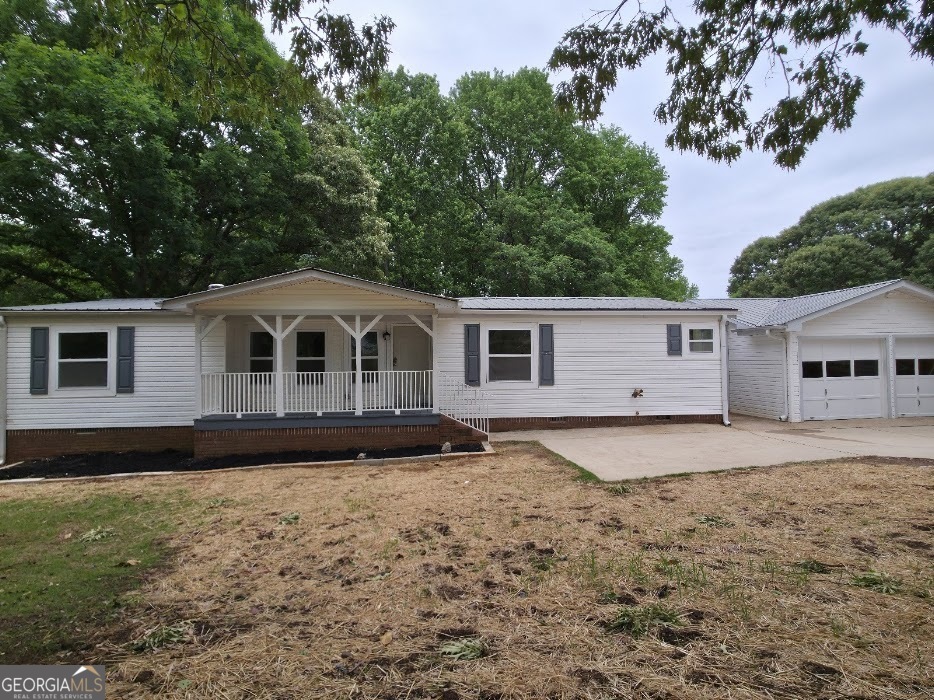 47 Forest Lake Road Pendergrass GA 30567