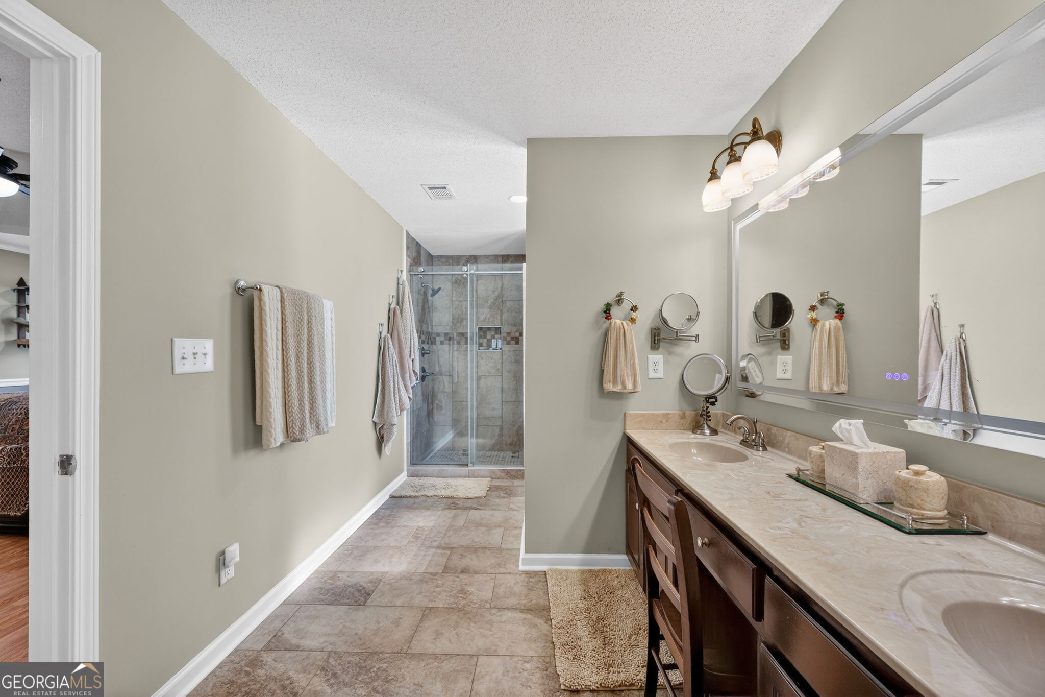 4450 Rivercliff Way Gray GA 31032