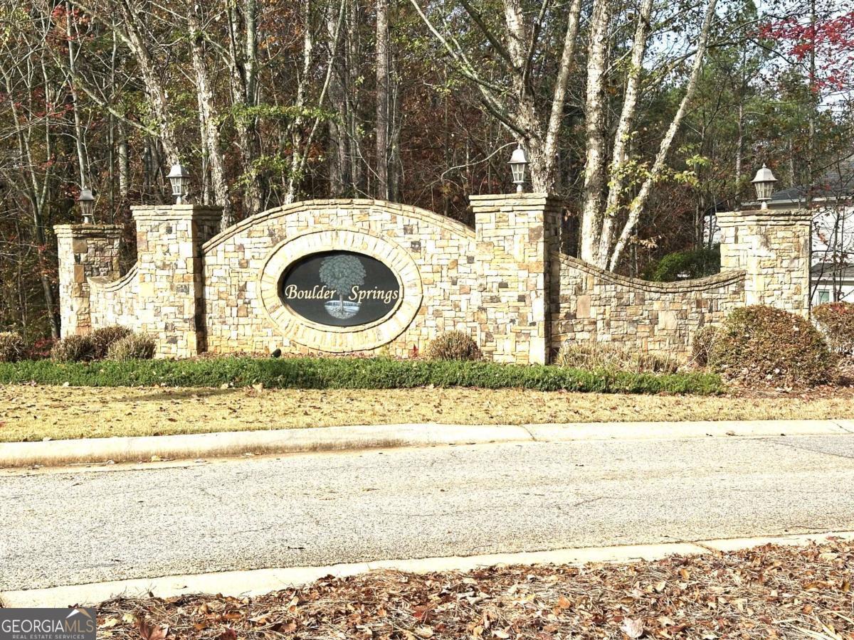 1698 Shoal Creek Way Bishop GA 30621