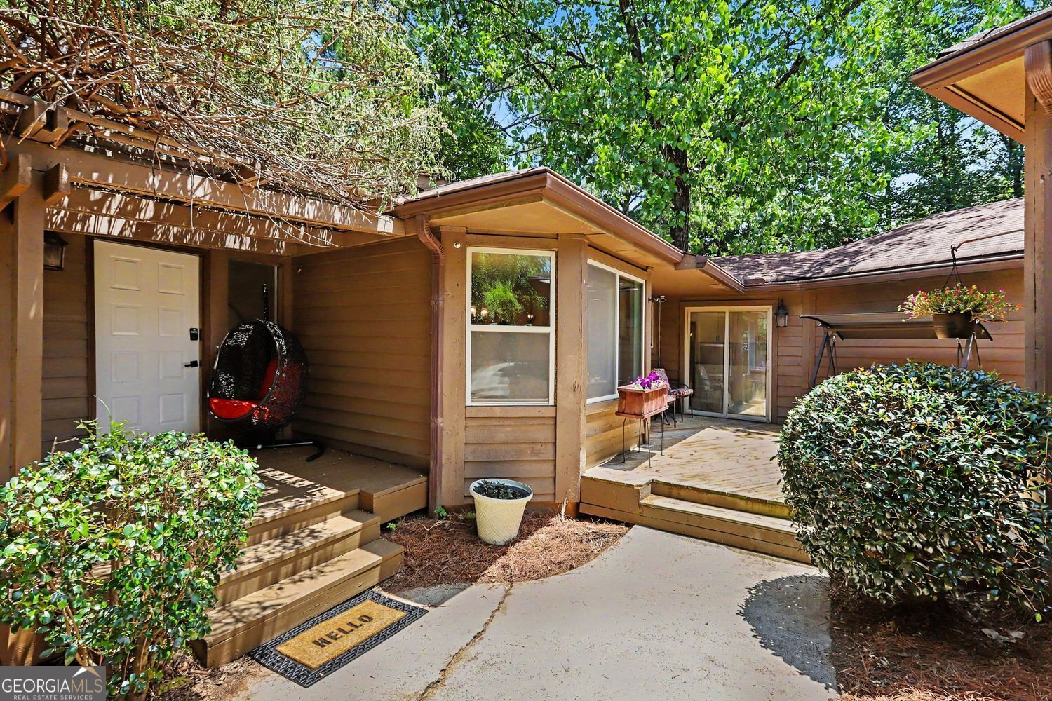 535 Putters Court Johns Creek GA 30022