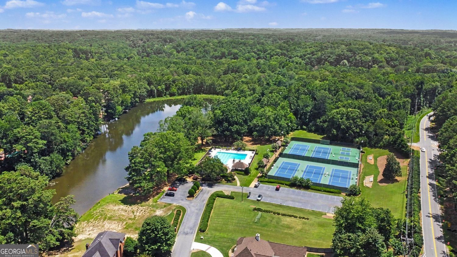 535 Putters Court Johns Creek GA 30022