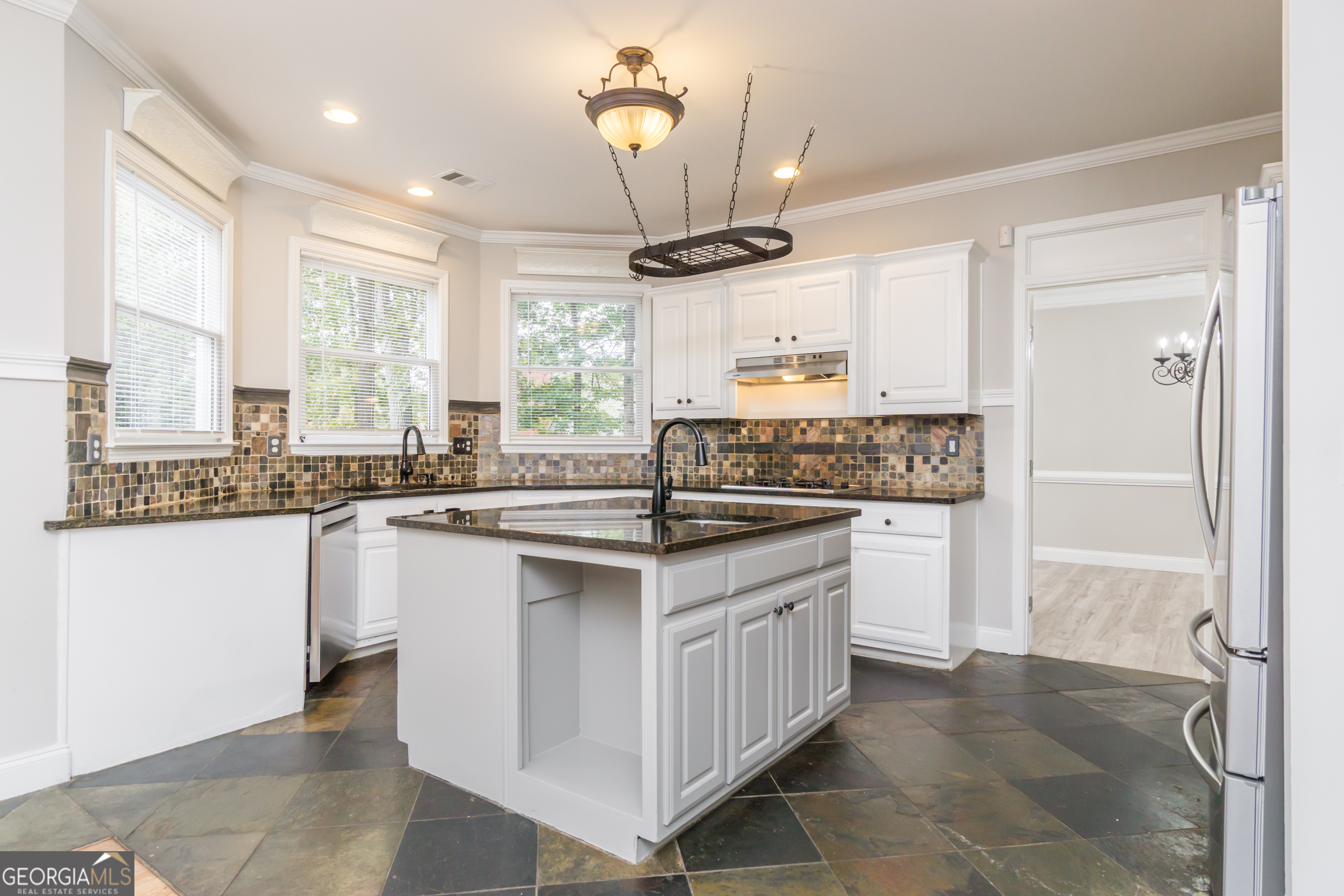 6710 Timber Cove Point Cumming GA 30041