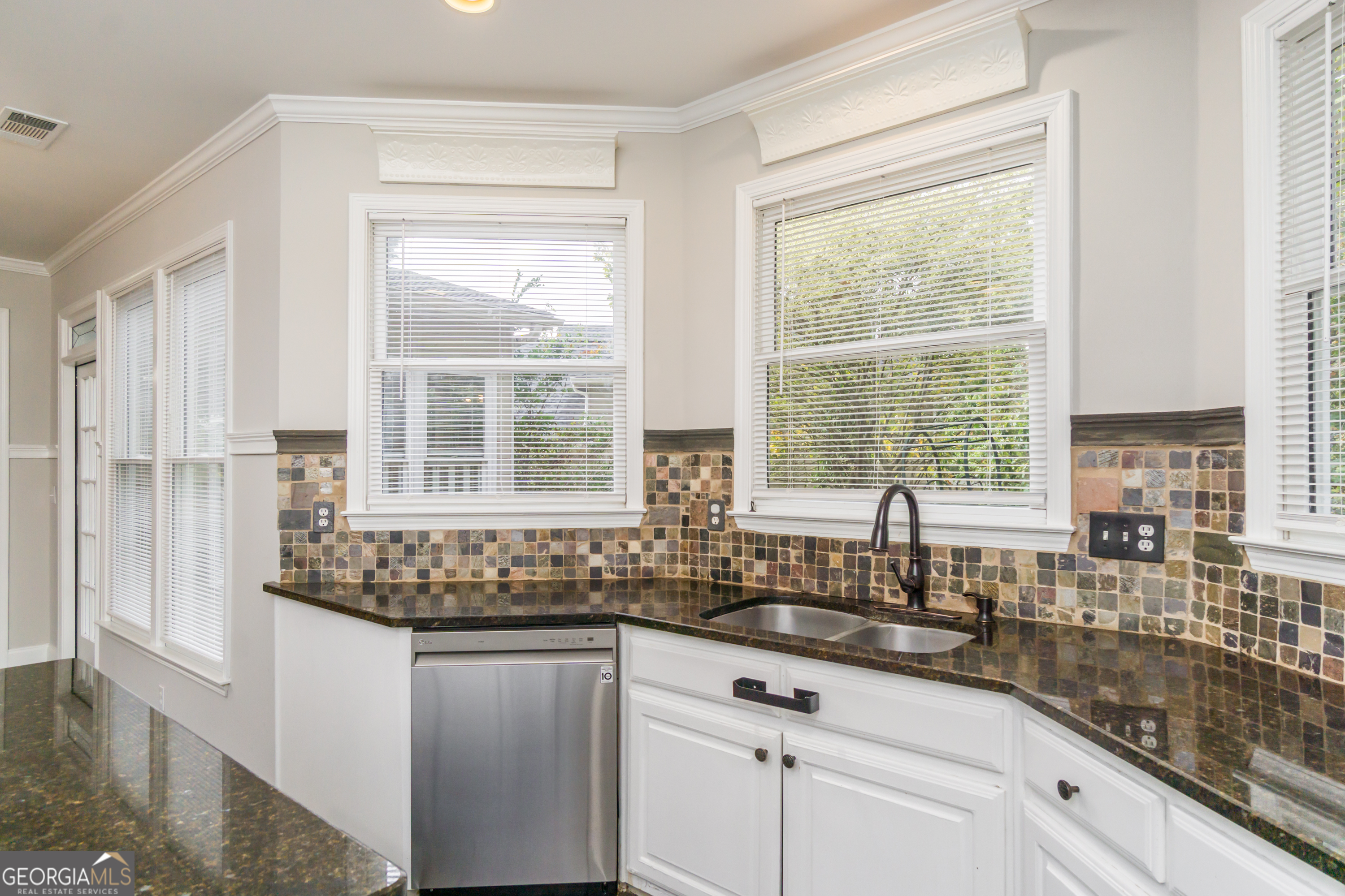 6710 Timber Cove Point Cumming GA 30041