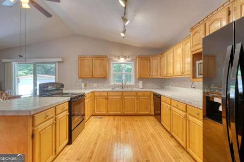 602+557 Hidden Pines Court Hiawassee GA 30546