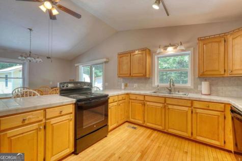 602+557 Hidden Pines Court Hiawassee GA 30546