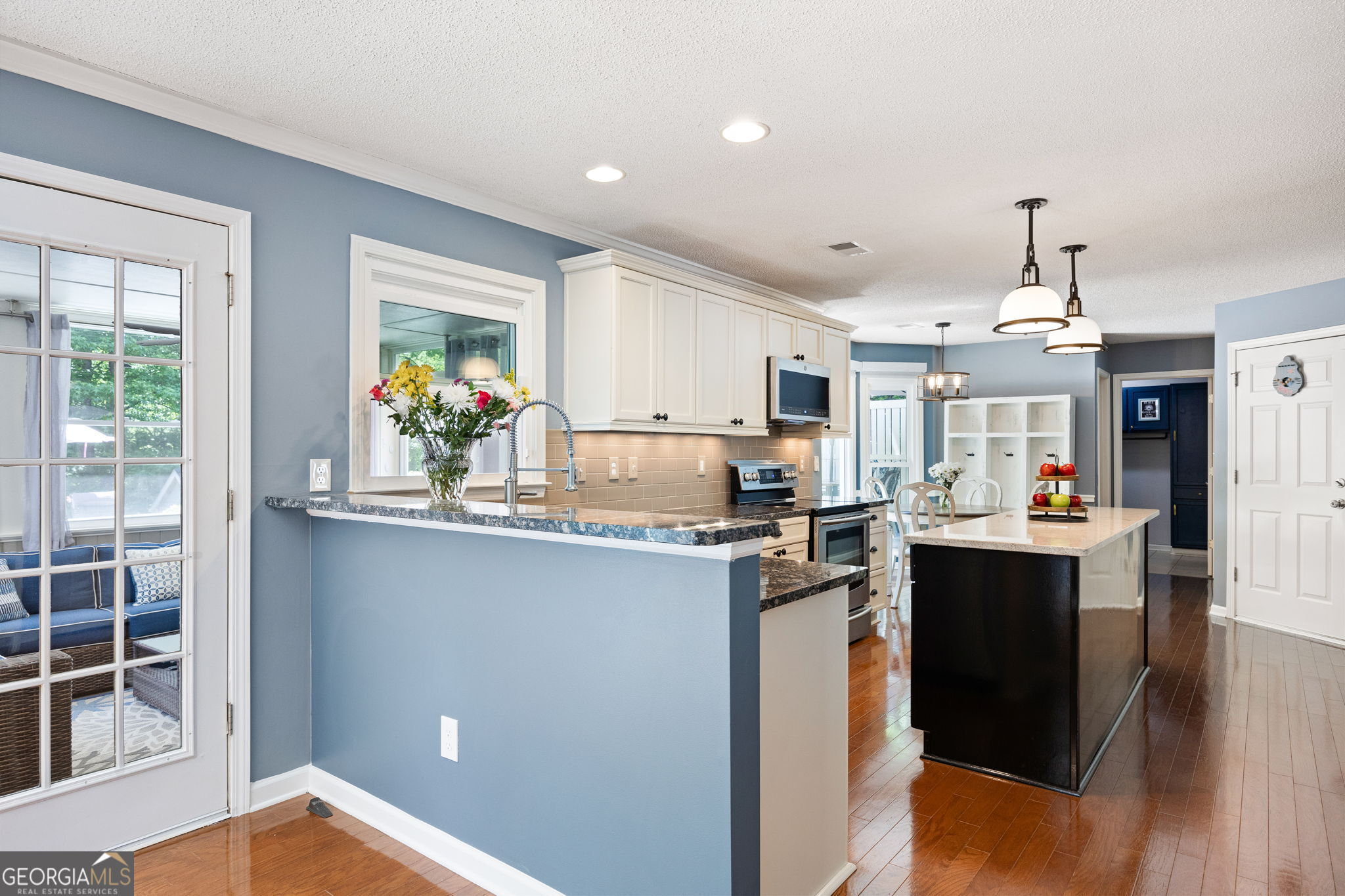 283 Hunters Trace Dallas GA 30157
