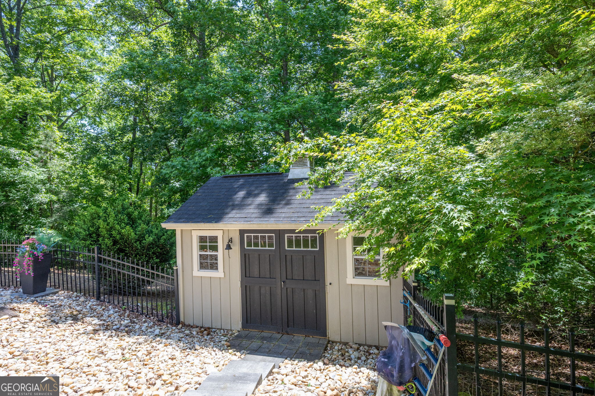 283 Hunters Trace Dallas GA 30157