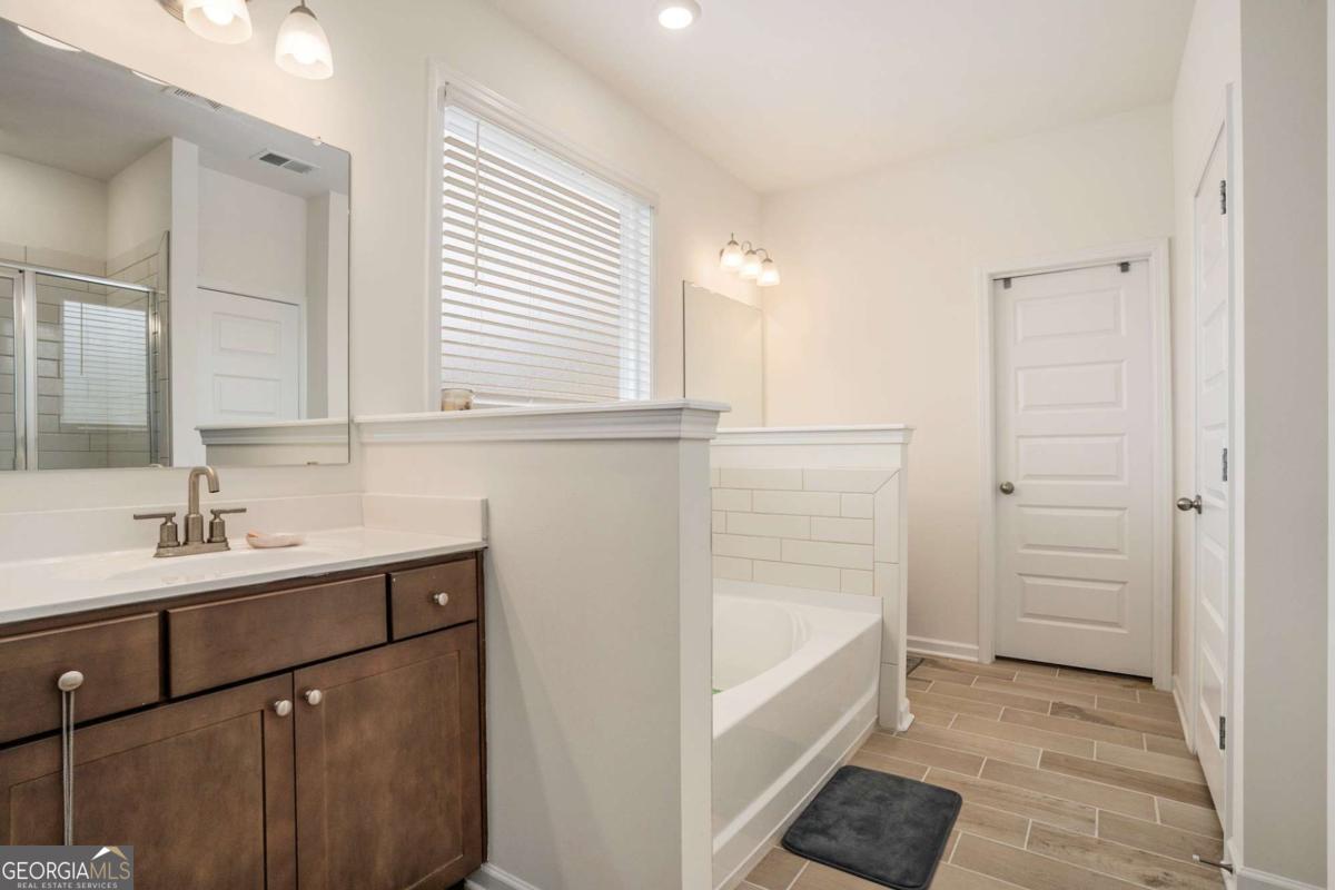 13709 Whitman Lane Covington GA 30014