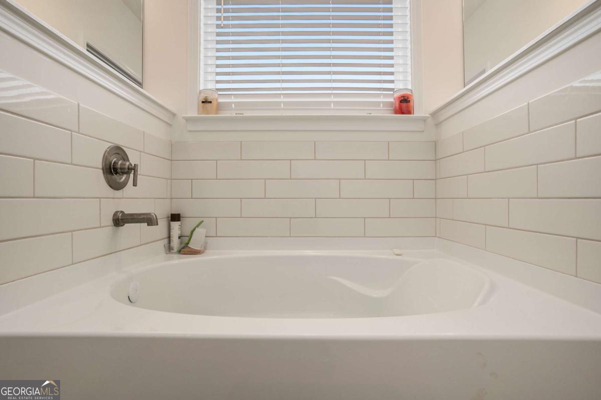 13709 Whitman Lane Covington GA 30014