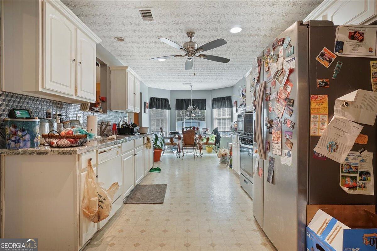 915 Harbins View Drive Dacula GA 30019
