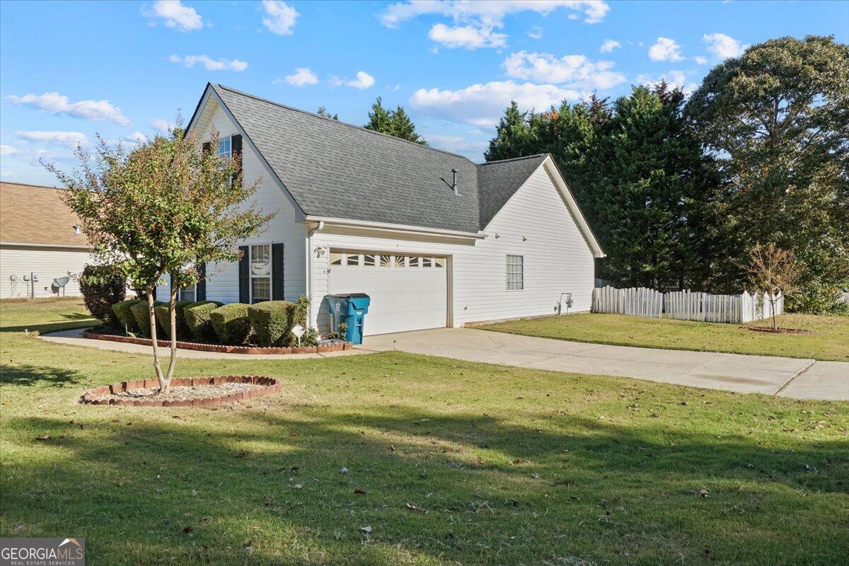 915 Harbins View Drive Dacula GA 30019