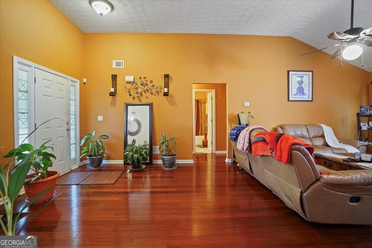 915 Harbins View Drive Dacula GA 30019
