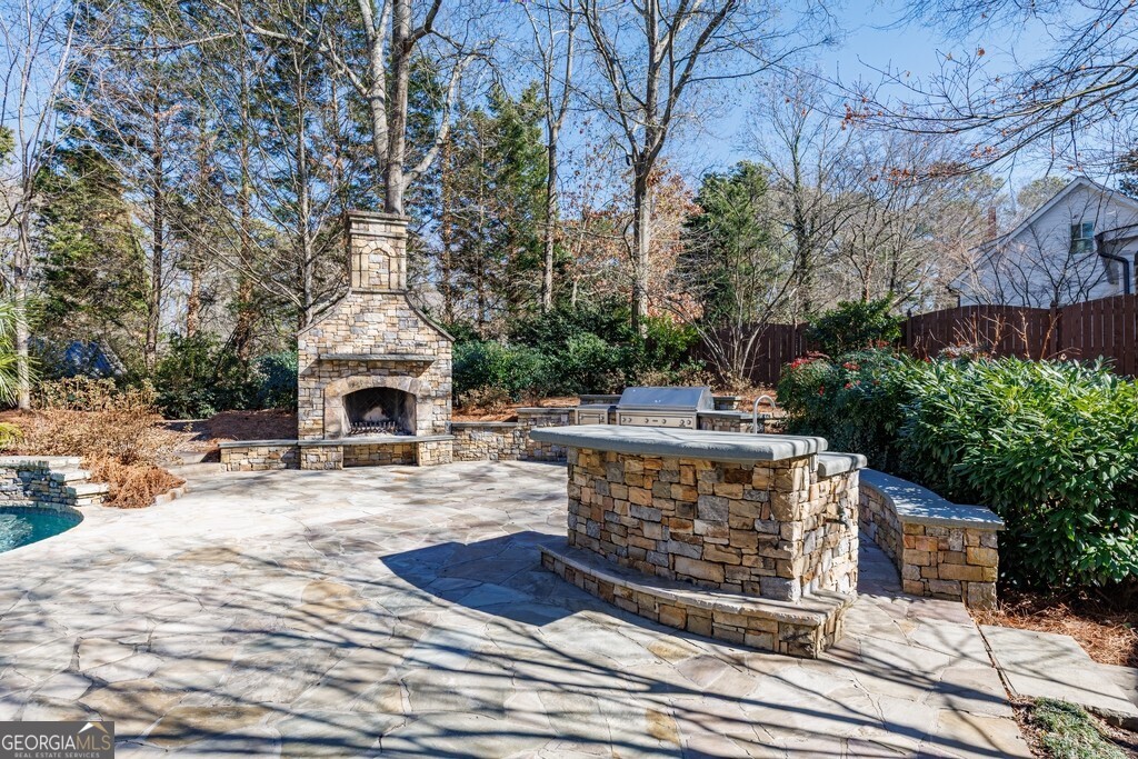 4037 Wieuca Road NE Atlanta GA 30342