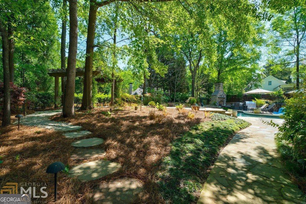4037 Wieuca Road NE Atlanta GA 30342