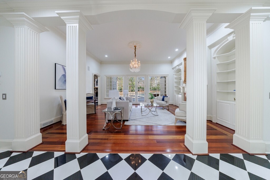 4037 Wieuca Road NE Atlanta GA 30342